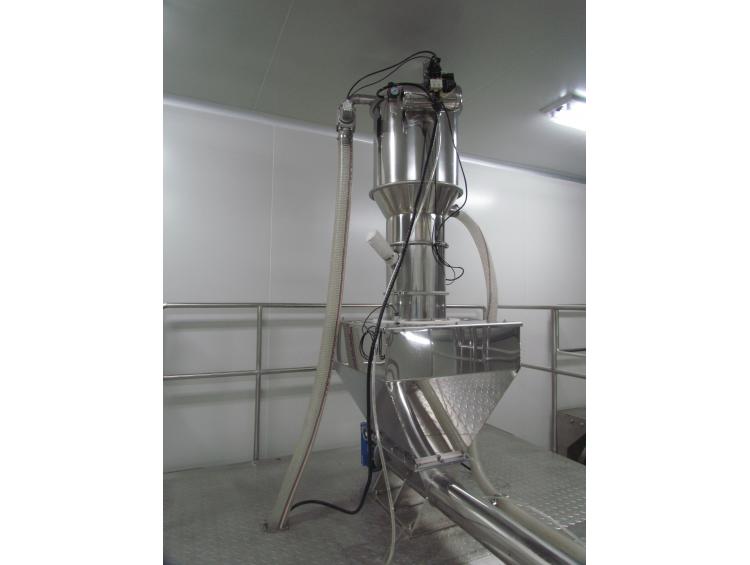 投料真空上料机